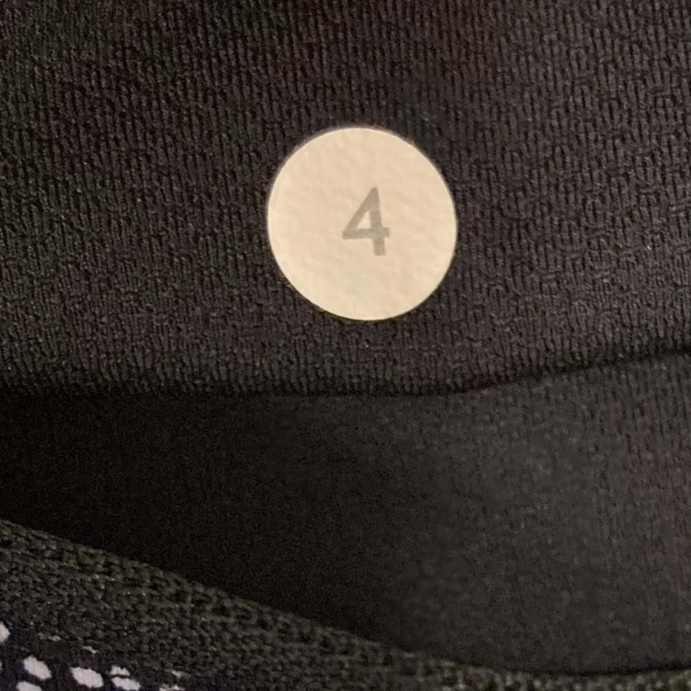 Lululemon Pace Revival Cropped Dottie Tribe Wht/Black With Mesh Panels Leggings - Picture 9 of 12